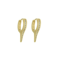 BRINCO ARGOLA CRAVEJADA MANU - BANHADO A OURO