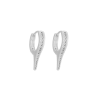 BRINCO ARGOLA CRAVEJADA MANU - BANHADO A RÓDIO BRANCO