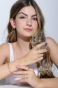 BRINCO ARGOLA MEDALHINHA LISA BANHADO A OURO