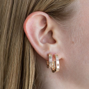 BRINCO ARGOLA RETANGULAR CLICK C/ ZIRCONIAS PEQUENO - OURO 