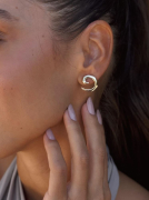 BRINCO CARACOL - BANHADO A OURO
