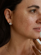 BRINCO PONTO DE LUZ GRANDE 4 GARRAS  - BANHADO A RODIO BRANCO