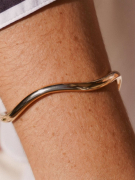 PULSEIRA BRACELETE ONDULADO - BANHADO A OURO