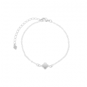 PULSEIRA UM TREVO DE PÉROLA - BANHADO A RÓDIO BRANCO